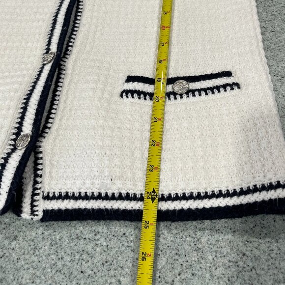 J. Jill Sz M Sweater Chucky Knit Pockets Cream Navy Button Up Crew Neck - Picture 7 of 9